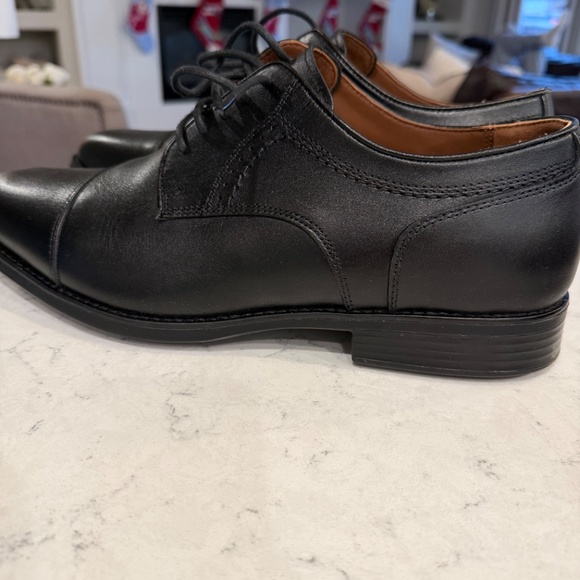 Men’s dress shoes